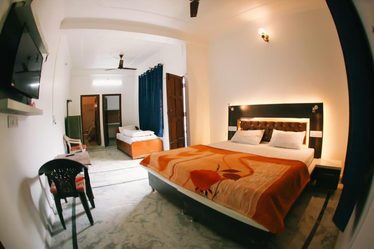Maa Vaibhav Laxmi Guest House Rishikesh Bagian luar foto