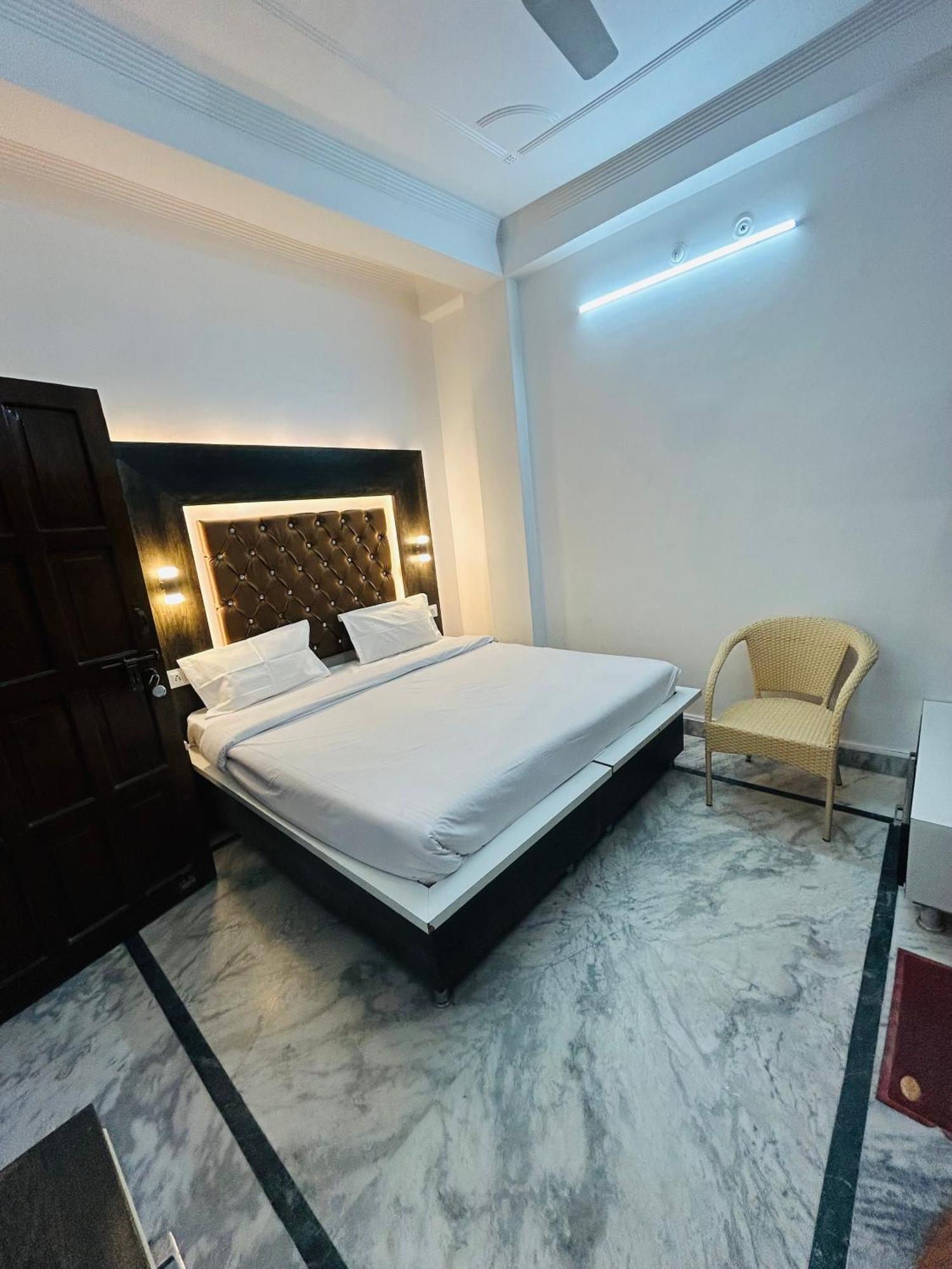 Maa Vaibhav Laxmi Guest House Rishikesh Bagian luar foto